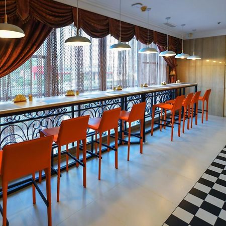 Maison New Century Tongxiang Dış mekan fotoğraf